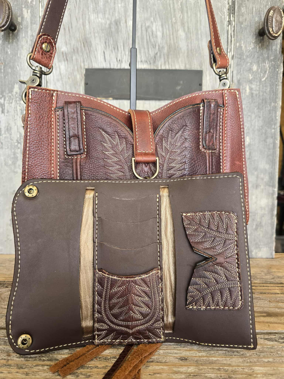 The Western Traveler Matching wallet