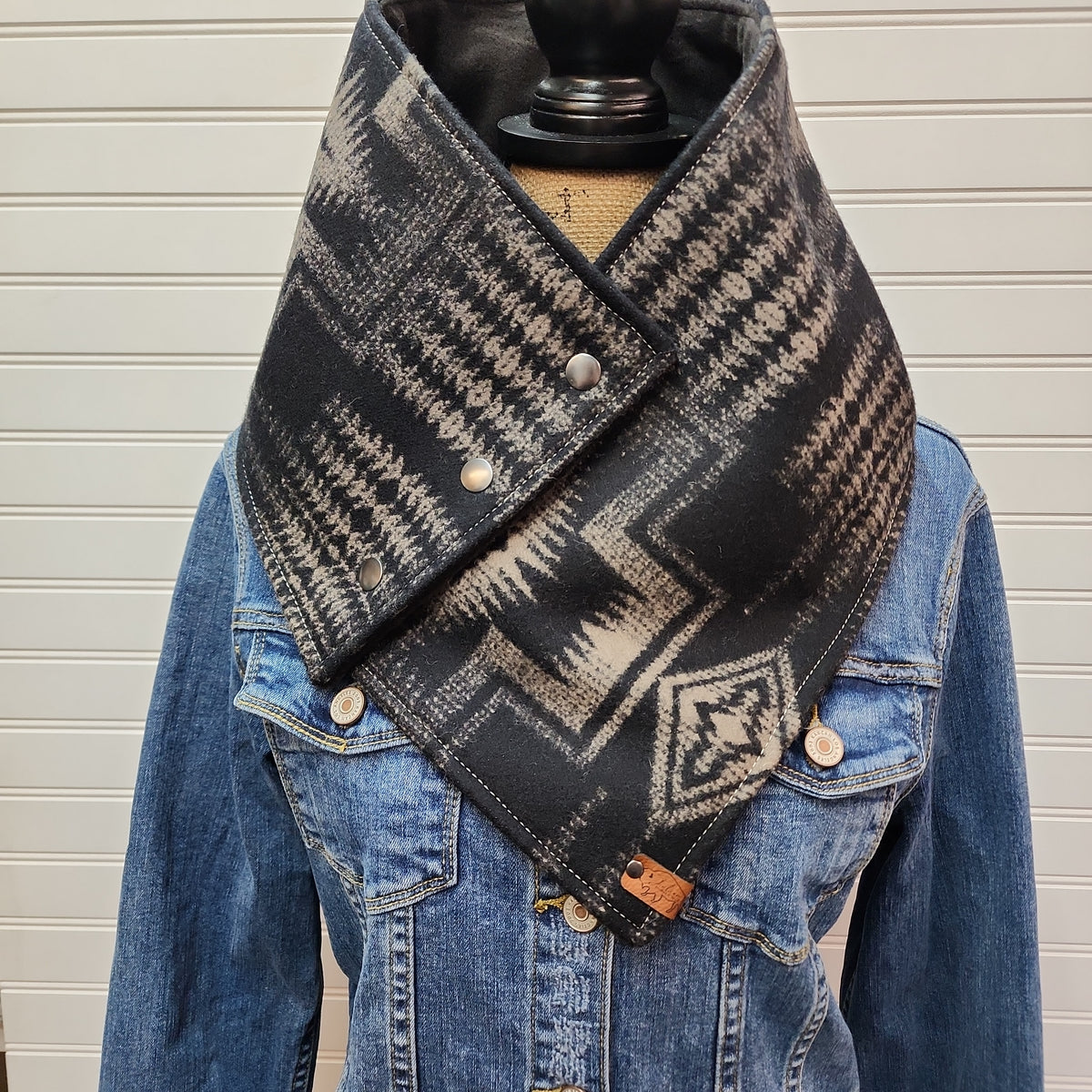 Harding Black/Tan