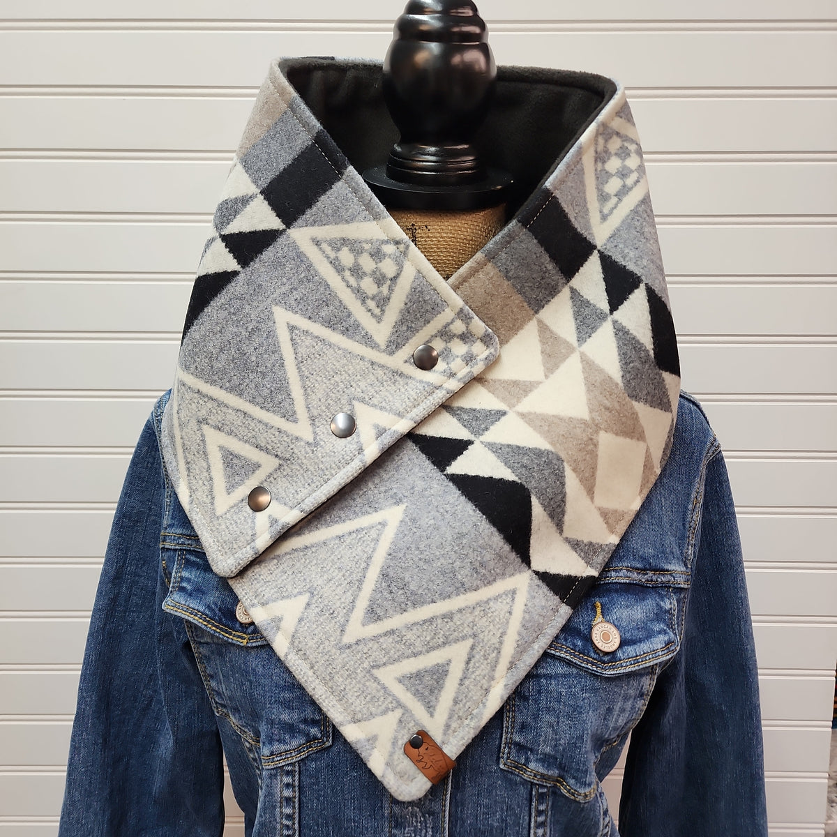 Diamond Ridge White