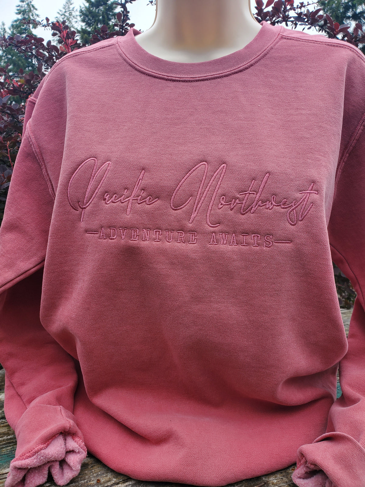 Pacific Northwest embroidered crew.